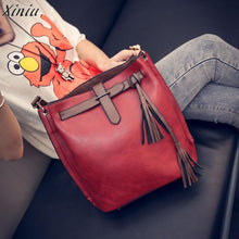 Load image into Gallery viewer, Women Messenger Bag Tassel Bucket Vintage