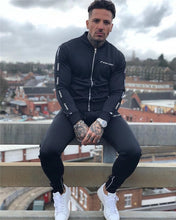 Load image into Gallery viewer, New Fashion Men Set Long Sleeve Camouflage Hoodies+Pants Set Male Tracksuit Outdoors Suit Men's Gyms Set Casual Sportswear Suit