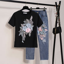 Load image into Gallery viewer, 2019 Summer Women New Fashion Embroidery Sequins 3D Flower Short Sleeve Cotton Tshirt + Hole Jeans Two Piece Pant Set Denim Suit
