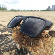 Load image into Gallery viewer, Eyewood Square - Bale